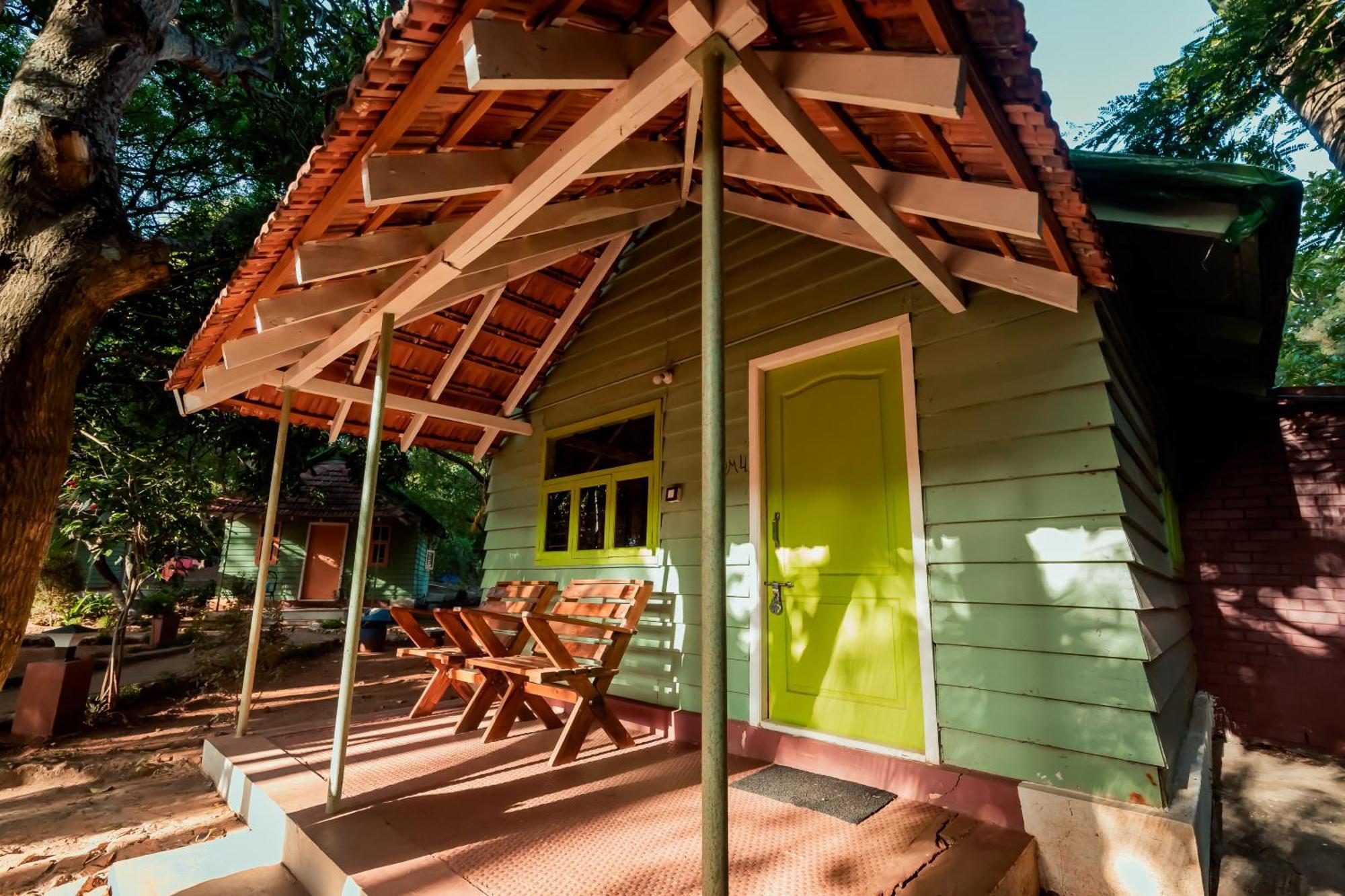 Commune18 Spa Resorts Chikmagalūr Esterno foto